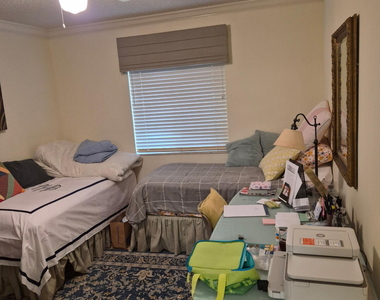 85 Pelican Pointe Drive - Photo Thumbnail 18