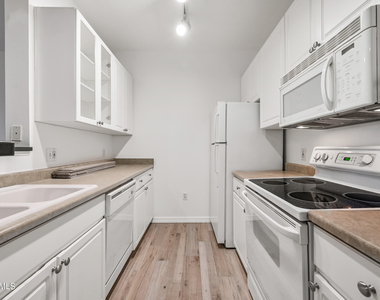 1701 E Colter Street - Photo Thumbnail 5
