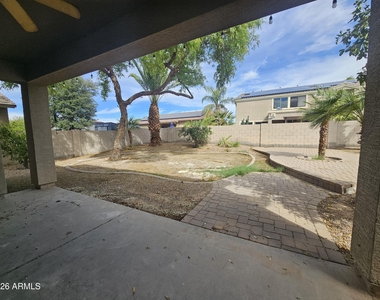 264 W Tahiti Drive - Photo Thumbnail 26