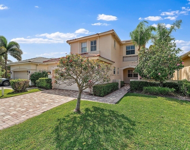 156 Isle Verde Way - Photo Thumbnail 2