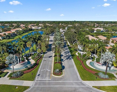 156 Isle Verde Way - Photo Thumbnail 45