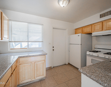 3213 N 66th Street - Photo Thumbnail 7