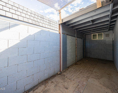 3213 N 66th Street - Photo Thumbnail 15
