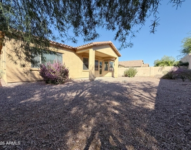 18099 W La Mirada Drive - Photo Thumbnail 27