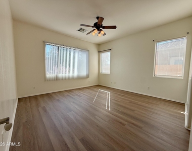 18099 W La Mirada Drive - Photo Thumbnail 20