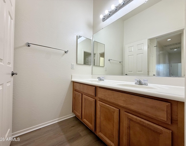 18099 W La Mirada Drive - Photo Thumbnail 24