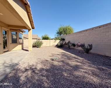 18099 W La Mirada Drive - Photo Thumbnail 26