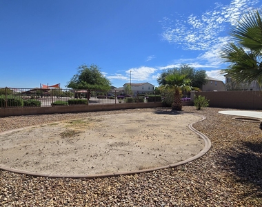 617 S 165th Avenue - Photo Thumbnail 26