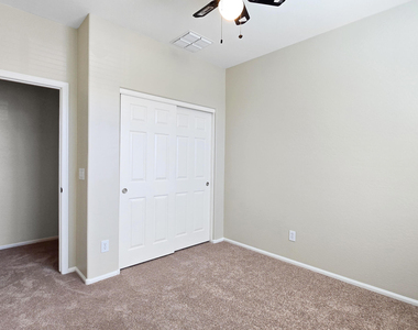 617 S 165th Avenue - Photo Thumbnail 21