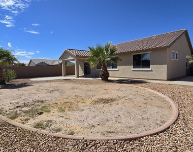 617 S 165th Avenue - Photo Thumbnail 27