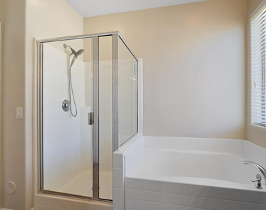 617 S 165th Avenue - Photo Thumbnail 13
