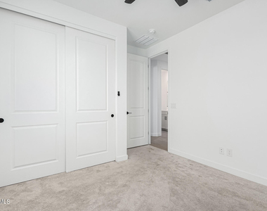 17287 W Valentine Street - Photo Thumbnail 28