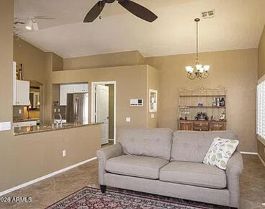 6322 W Potter Drive - Photo Thumbnail 9