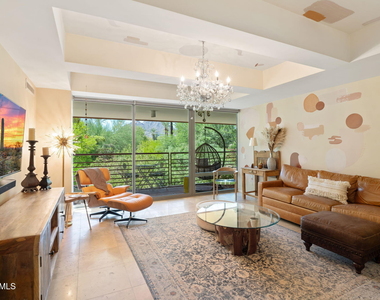 7121 E Rancho Vista Drive - Photo Thumbnail 7