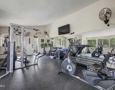 3825 E Camelback Road - Photo Thumbnail 9