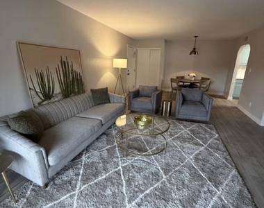 3825 E Camelback Road - Photo Thumbnail 2