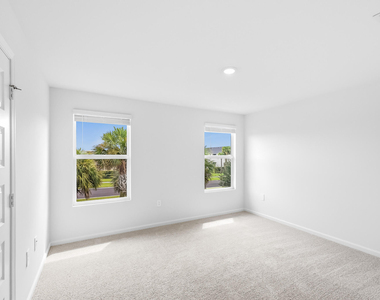 13009 Sw Forli Way - Photo Thumbnail 23