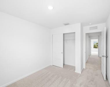 13009 Sw Forli Way - Photo Thumbnail 20