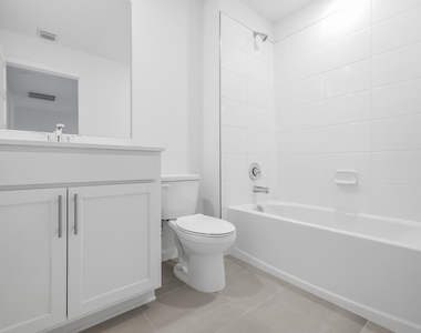 13009 Sw Forli Way - Photo Thumbnail 21