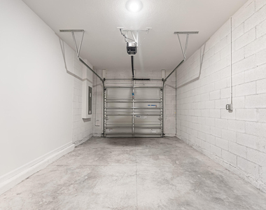 13009 Sw Forli Way - Photo Thumbnail 29