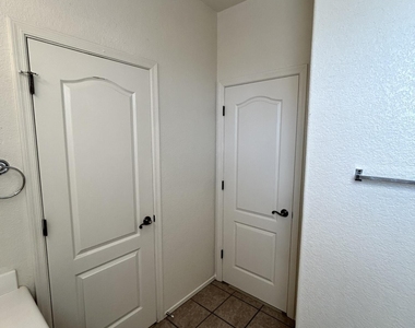 3659 E Temecula Way - Photo Thumbnail 25