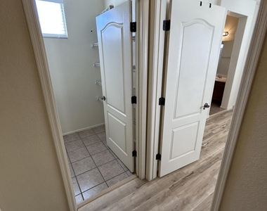 3659 E Temecula Way - Photo Thumbnail 26