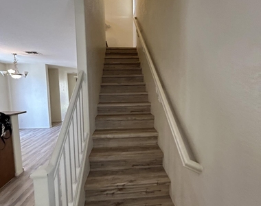 3659 E Temecula Way - Photo Thumbnail 17