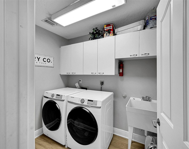 8606 Arrowhead Drive - Photo Thumbnail 27