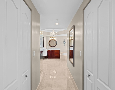 101 Se 20 Avenue - Photo Thumbnail 12