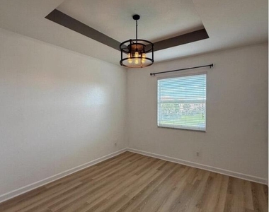 4324 Maybelle Lane - Photo Thumbnail 14