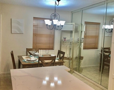 122 Farnham F - Photo Thumbnail 6