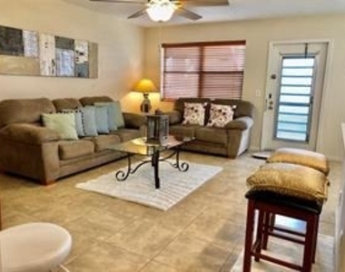 122 Farnham F - Photo Thumbnail 11
