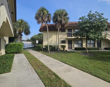 10069 Nw 4th Street - Photo Thumbnail 2