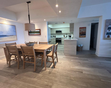 4900 N Ocean Boulevard - Photo Thumbnail 7