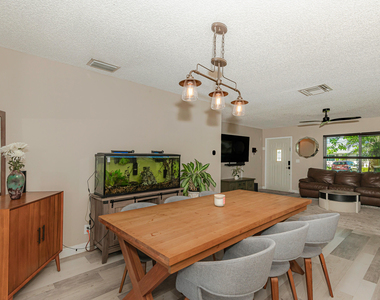 19442 Colorado Circle - Photo Thumbnail 8