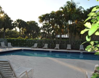 401 Rainbow Springs Terrace - Photo Thumbnail 19