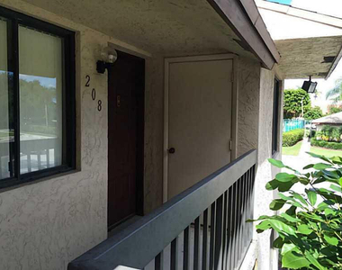 21955 Tidewater Terrace - Photo Thumbnail 3