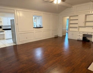 6918 La Manga Drive - Photo Thumbnail 20
