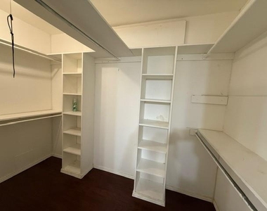6918 La Manga Drive - Photo Thumbnail 19