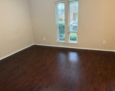 6918 La Manga Drive - Photo Thumbnail 22