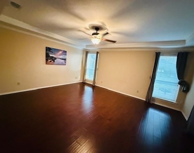 6918 La Manga Drive - Photo Thumbnail 16