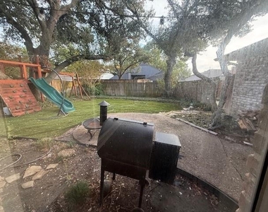 6918 La Manga Drive - Photo Thumbnail 15