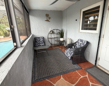 2522 Nw 82nd Terrace - Photo Thumbnail 16
