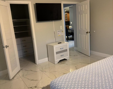 2522 Nw 82nd Terrace - Photo Thumbnail 10