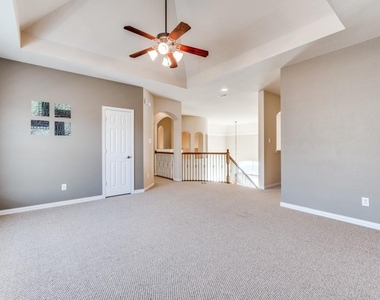 4652 Phillip Drive - Photo Thumbnail 11