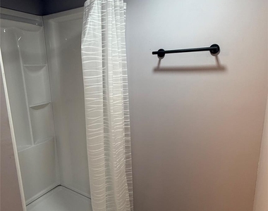 605 Biggs Terrace - Photo Thumbnail 16