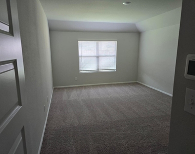 714 Tinsley Meadows Drive - Photo Thumbnail 15
