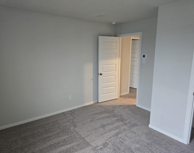714 Tinsley Meadows Drive - Photo Thumbnail 13