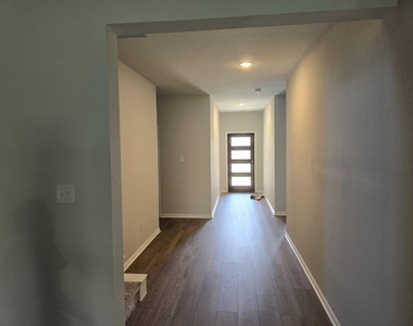714 Tinsley Meadows Drive - Photo Thumbnail 1