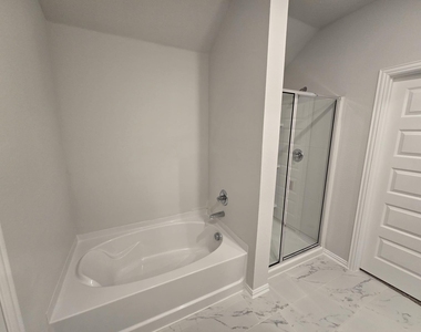714 Tinsley Meadows Drive - Photo Thumbnail 17